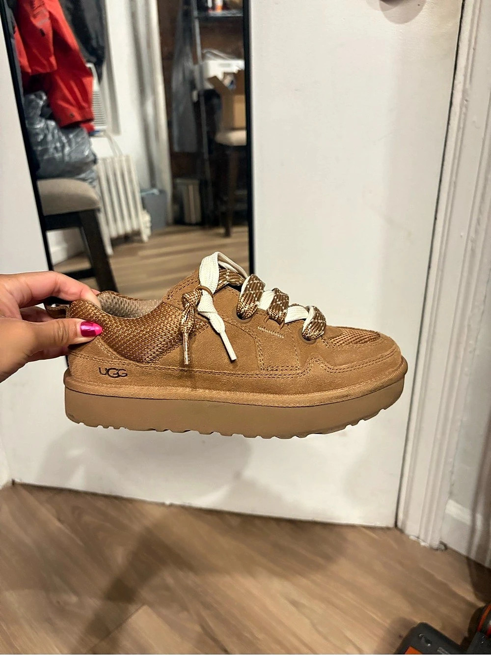 UGG Women’s Lo Lowmel Sneaker in Chestnut
